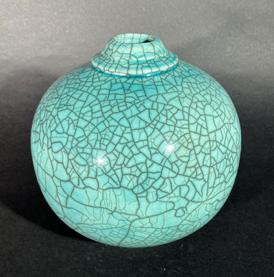 Bob Green: Blue Crackle Vase – Salmon Falls Gallery