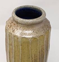 Load image into Gallery viewer, Maya Machin: Medium Vase