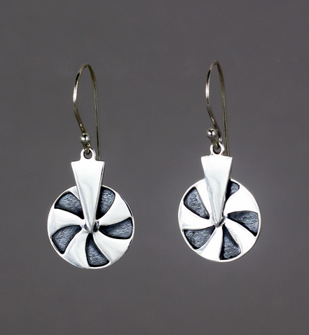 Anni Maliki: Pinwheel Earrings