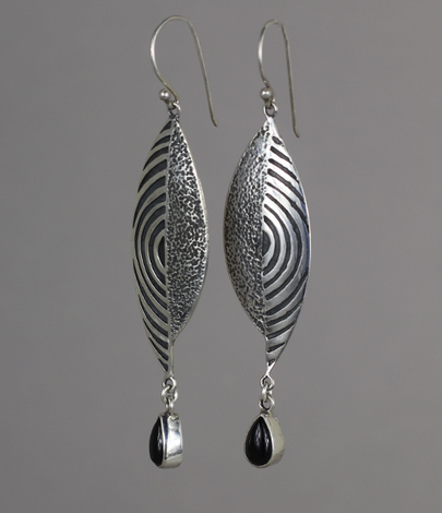 Anni Maliki: Dance of A Moonbeam Earrings