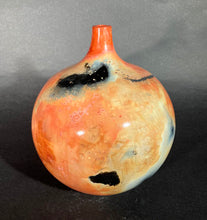 Load image into Gallery viewer, Bob Green: Saggar Fired Burnished Small Seed Pot