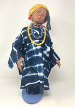 Load image into Gallery viewer, Belinda Lyons Zucker: Mandisa