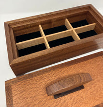 Load image into Gallery viewer, Edward Jacob: Large Lift Top Box 1
