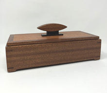 Load image into Gallery viewer, Edward Jacob: Large Lift Top Box 1