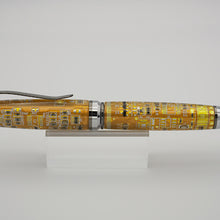 Load image into Gallery viewer, Inkpot Pens: Twist Style Ballpoint