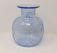 Load image into Gallery viewer, Jay Brown: Ice Blue Crackle Vase