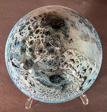 Load image into Gallery viewer, Josh Simpson Contemporary Glass: Corona Bowl