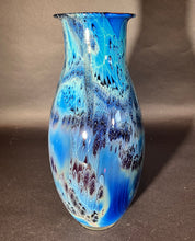 Load image into Gallery viewer, Josh Simpson Contemporary Glass: Blue New Mexico Vase