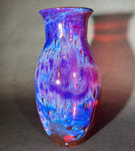 Load image into Gallery viewer, Josh Simpson Contemporary Glass: New Mexico/ Translucent Ruby Vase 12.3.25