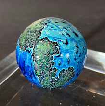 Load image into Gallery viewer, Josh Simpson Contemporary Glass: 1.75" Miniweight