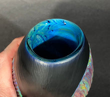Load image into Gallery viewer, Josh Simpson Contemporary Glass: Simpson Kustner Vase