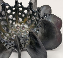 Load image into Gallery viewer, Lulu Fichter: Raku Pod