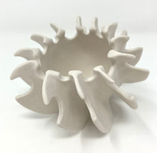 Load image into Gallery viewer, Lulu Fichter: Sea Pod