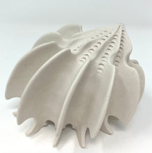 Load image into Gallery viewer, Lulu Fichter: Sea Pod