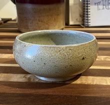 Load image into Gallery viewer, Maya Machin: Small Bowl