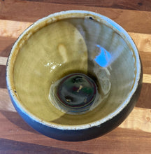 Load image into Gallery viewer, Maya Machin: Small Bowl