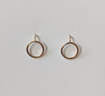 Rachel Gunnard: Ohs Earrings