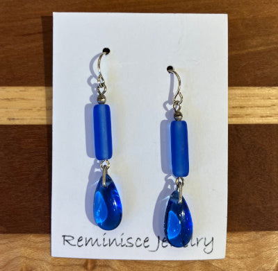 Reminisce Jewelry: Satin Sapphire Cylinder Earrings