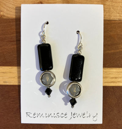 Reminisce Jewelry: Jet Bicones Earrings