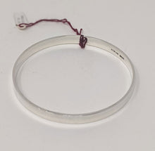 Load image into Gallery viewer, Jeanne Bennett: Rectangular Bangle