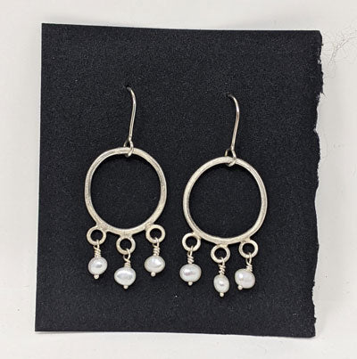 Rachel Gunnard: Tre Perler Earrings