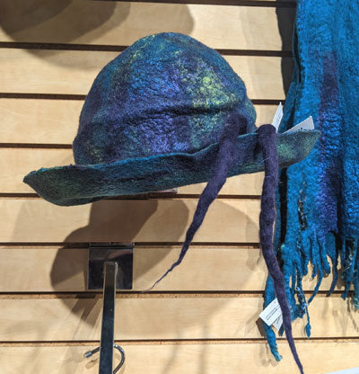 Liz Canali: Wide Brim Hat