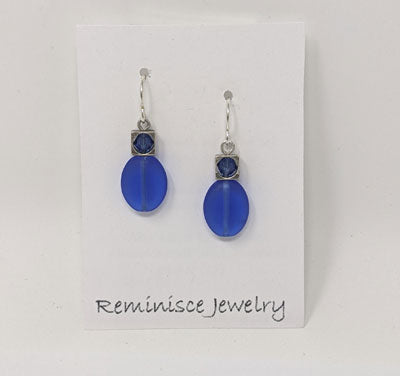 Reminisce Jewelry: Satin Sapphire Glass Earrings
