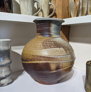 Daniel Bellow: Moon Jar/Tsubo